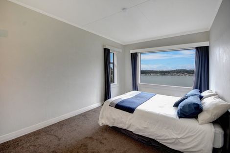 Photo of property in 2 Doon Street, Vauxhall, Dunedin, 9013