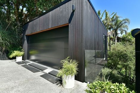 Photo of property in 25c Duncansby Road, Stanmore Bay, Whangaparaoa, 0932