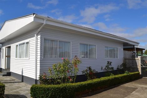 Photo of property in 11 Duke Avenue, Pukekohe, 2120