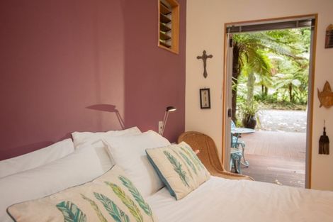 Photo of property in 23b Kakariki Grove, Waikanae, 5036