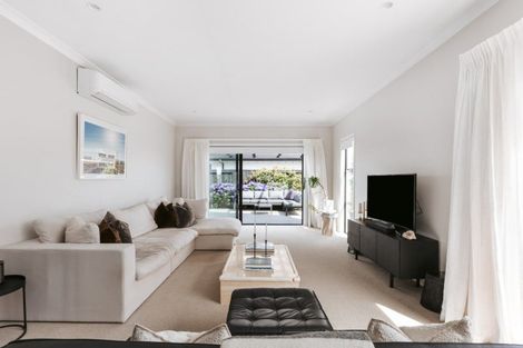 Photo of property in 1 Coolgardie Close, Papamoa, 3118