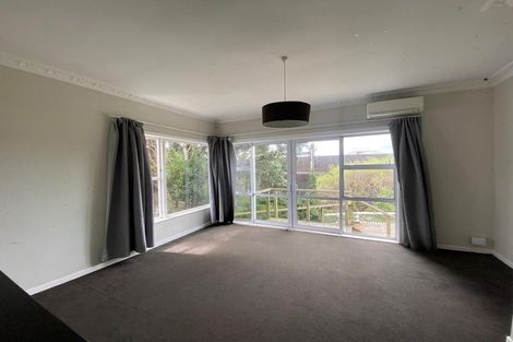 Photo of property in 62 Kelburn Parade, Kelburn, Wellington, 6012