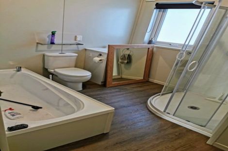 Photo of property in 10 Karaka Street, Castlecliff, Whanganui, 4501