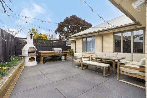 Photo of property in 110 Royal Park Drive, Parklands, Christchurch, 8083