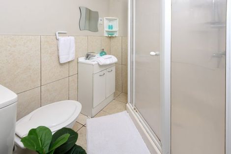 Photo of property in 80 Eugenia Rise, Totara Heights, Auckland, 2105