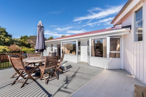 Photo of property in 131 Te Horo Beach Road, Te Horo, Otaki, 5581