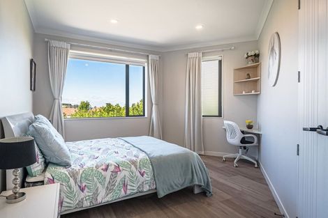 Photo of property in 5 Bella Vista Drive, Gulf Harbour, Whangaparaoa, 0930