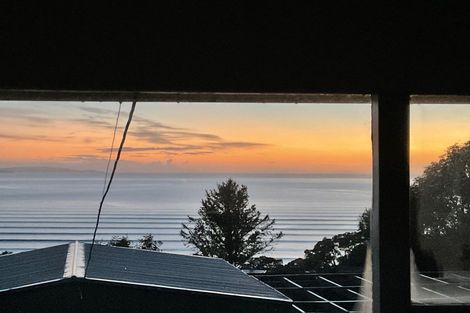 Photo of property in 278 Whangaparaoa Road, Red Beach, 0932