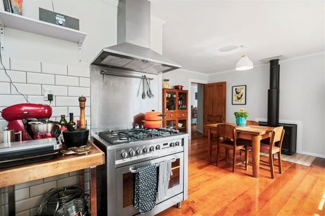 Photo of property in 32 Russell Road, Kensington, Whangarei, 0112