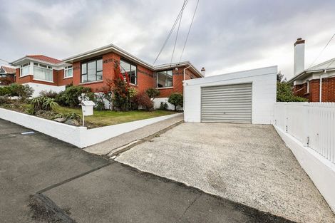 Photo of property in 90 Middleton Road, Kew, Dunedin, 9012