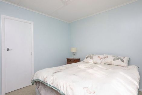 Photo of property in 72 Barraud Street, Dannevirke, 4930