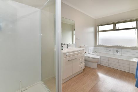 Photo of property in 44a Hatton Road, Orewa, 0931