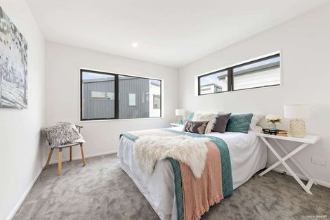 Photo of property in 17a Stanniland Street, Sunnyhills, Auckland, 2010