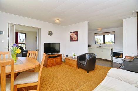 Photo of property in 8 Knight Street, Oxford, 7430