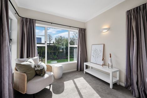 Photo of property in 2/198 Clyde Road, Burnside, Christchurch, 8053