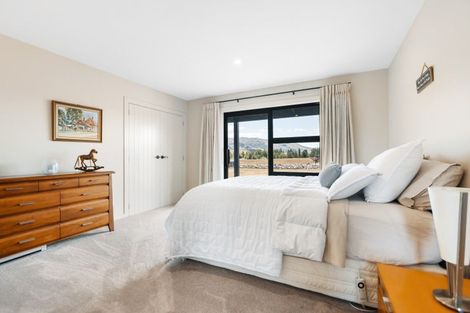 Photo of property in 145 Oliver Road, Bendigo, Cromwell, 9383