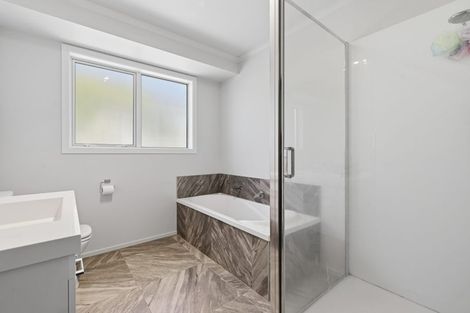 Photo of property in 4 Ratahi Way, Omokoroa, 3114