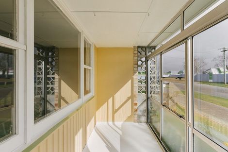 Photo of property in 3 Oakley Street, Palmerston North, 4410