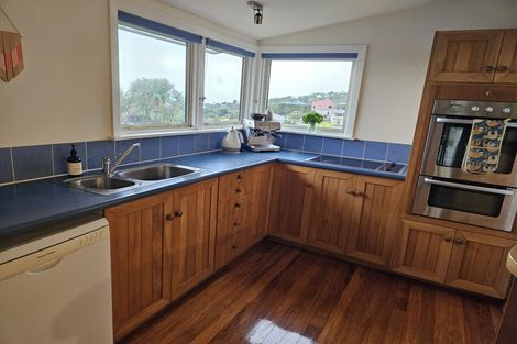 Photo of property in 62 Belleview Terrace, Mount Pleasant, Christchurch, 8081