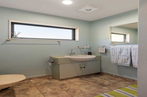 Photo of property in 15a Marina Drive, Frankton, Queenstown, 9300