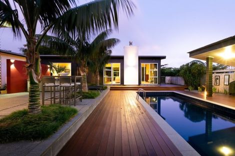 Photo of property in 22 Patterson Road, Hurworth, New Plymouth, 4371