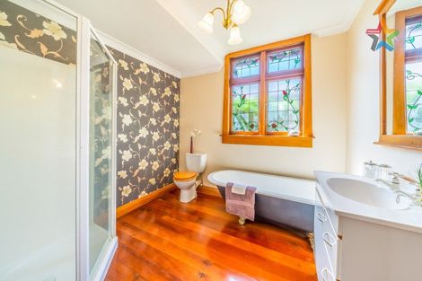 Photo of property in 19 Burnside Street, Waterloo, Lower Hutt, 5011