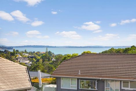 Photo of property in 1/56 Aberdeen Road, Campbells Bay, Auckland, 0620