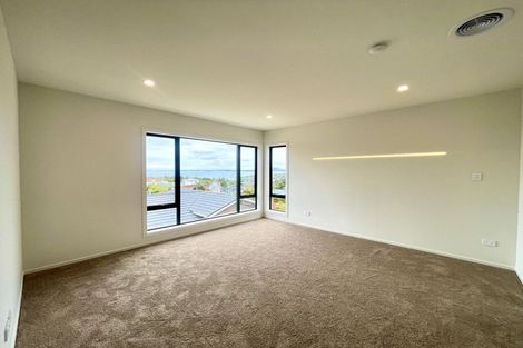 Photo of property in 91b Sunrise Avenue, Murrays Bay, Auckland, 0630