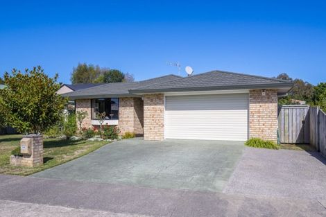 Photo of property in 142 Langdale Avenue, Paraparaumu, 5032