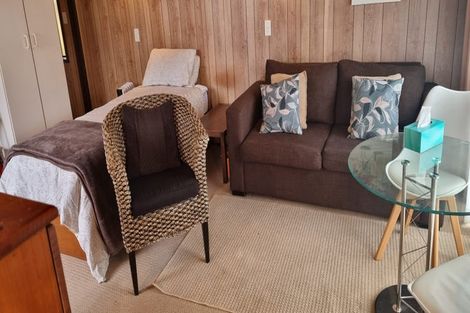 Photo of property in 72b Barrack Road, Mount Wellington, Auckland, 1060