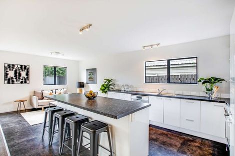 Photo of property in 8 Narada Place, Papatoetoe, Auckland, 2025