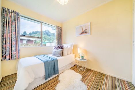 Photo of property in 1/59 Gemstone Drive, Birchville, Upper Hutt, 5018