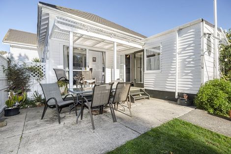 Photo of property in 140 Fox Street, Whataupoko, Gisborne, 4010