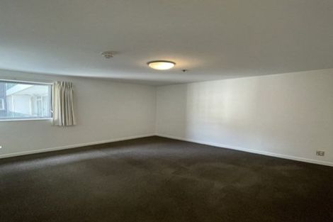 Photo of property in Montreaux Apartments, 6i/164 The Terrace, Wellington Central, Wellington, 6011