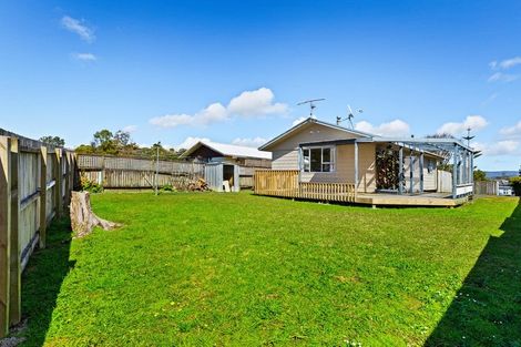 Photo of property in 56 Lavelle Road, Henderson, Auckland, 0612