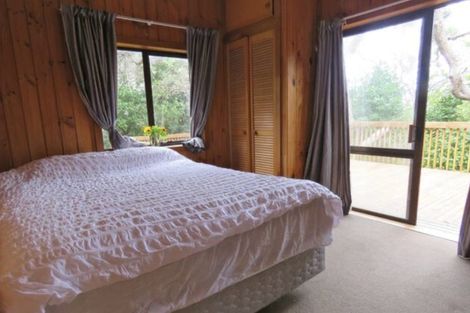 Photo of property in 397 Motutara Road, Muriwai, 0881