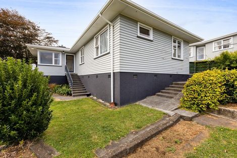 Photo of property in 8 Penrith Street, Westown, New Plymouth, 4310