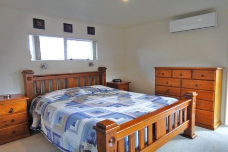 Photo of property in 73 Marsden Point Road, Ruakaka, 0116