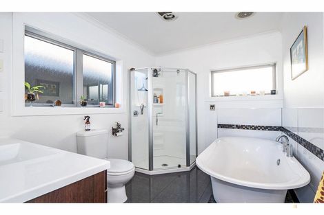 Photo of property in 12 Grasmere Street, Waimataitai, Timaru, 7910