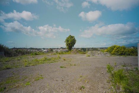 Photo of property in 5b Mission Street, Moturoa, New Plymouth, 4310