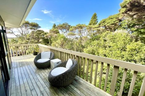 Photo of property in 1/85 Verran Road, Birkenhead, Auckland, 0626