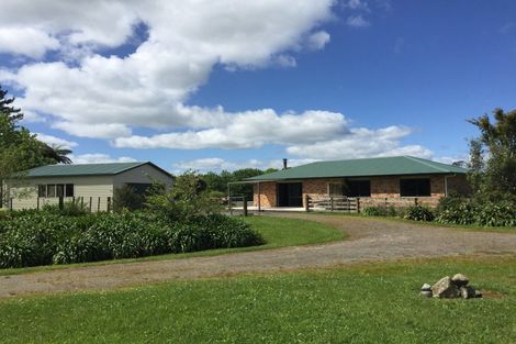 Photo of property in 287 Surrey Road, Tariki, Inglewood, 4388