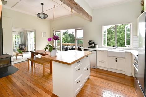 Photo of property in 687 Inland Road, Helensville, 0875