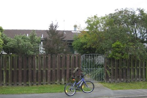 Photo of property in 35 Seadown Crescent, Amberley, 7410