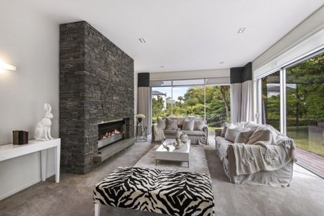 Photo of property in 10 Royds Street, Fendalton, Christchurch, 8014