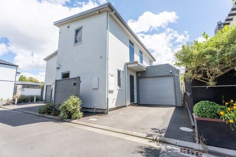 Photo of property in 2/64 Holly Road, St Albans, Christchurch, 8014
