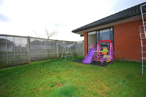 Photo of property in 11 Carrick Glen Avenue, Flat Bush, Auckland, 2019