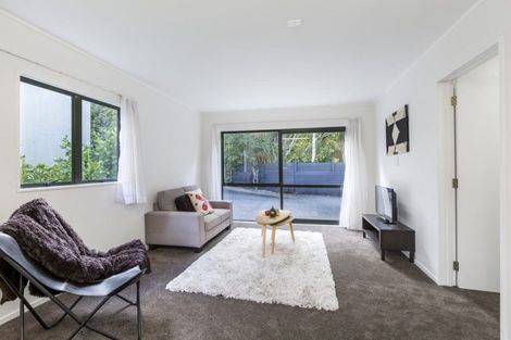 Photo of property in 3/8 Golf Road, New Lynn, Auckland, 0600