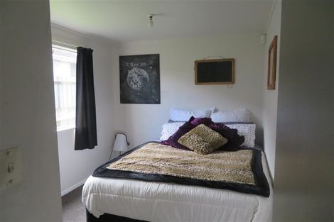 Photo of property in 28b Leighton Avenue, Waiwhetu, Lower Hutt, 5010