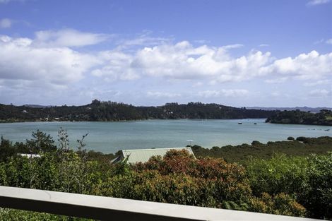 Photo of property in 9 Toi Track, Russell, 0272